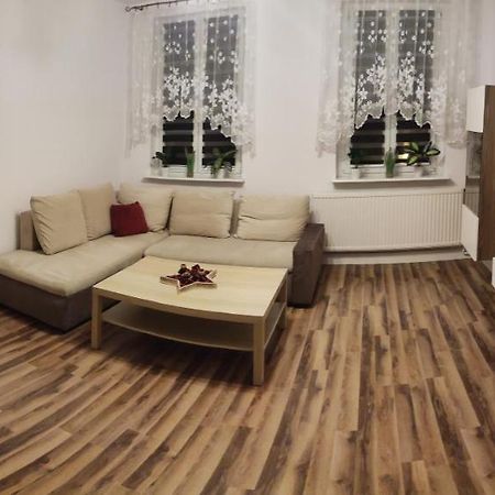 Mieszkanie Blisko Targow Poznanskich Apartman Kültér fotó