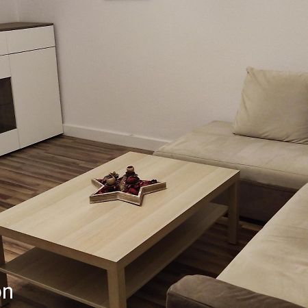 Mieszkanie Blisko Targow Poznanskich Apartman Kültér fotó