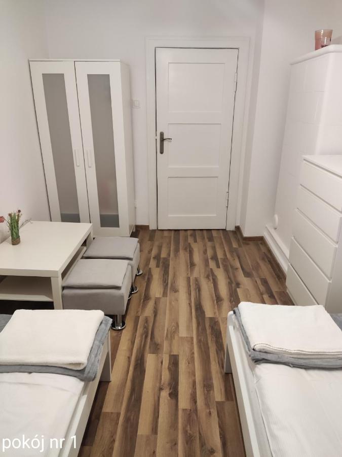 Mieszkanie Blisko Targow Poznanskich Apartman Kültér fotó